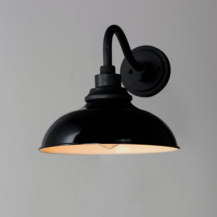 Myhouse Lighting Maxim - 35114GBBK - One Light Outdoor Wall Lantern - Granville - Gloss Black / Black
