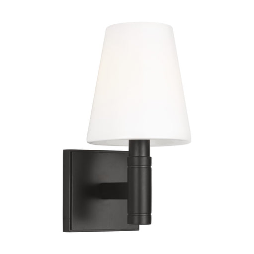 Myhouse Lighting Visual Comfort Studio - TV1011AI - One Light Wall Sconce - Beckham Classic - Aged Iron