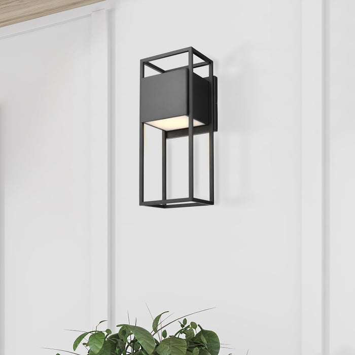 Supreme LED Wall Lantern in Matte Black