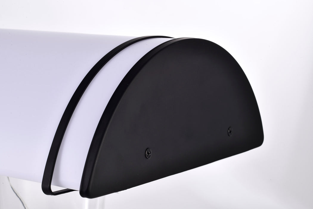 Glamour LED Flush Mount in Matte Black