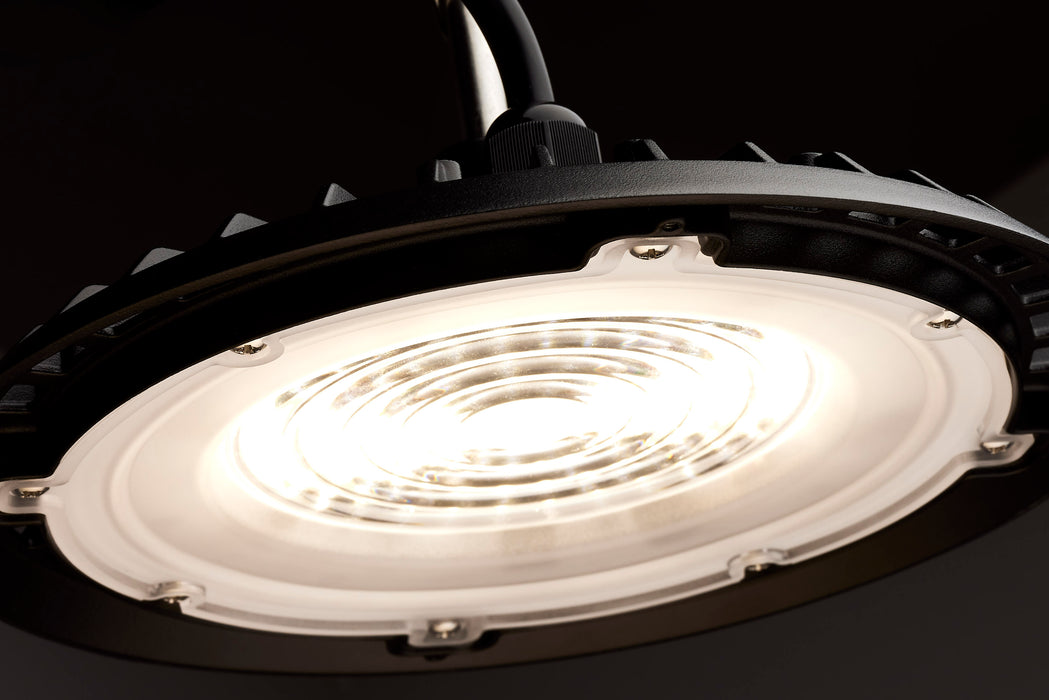 LED UFO w/Plug in Black