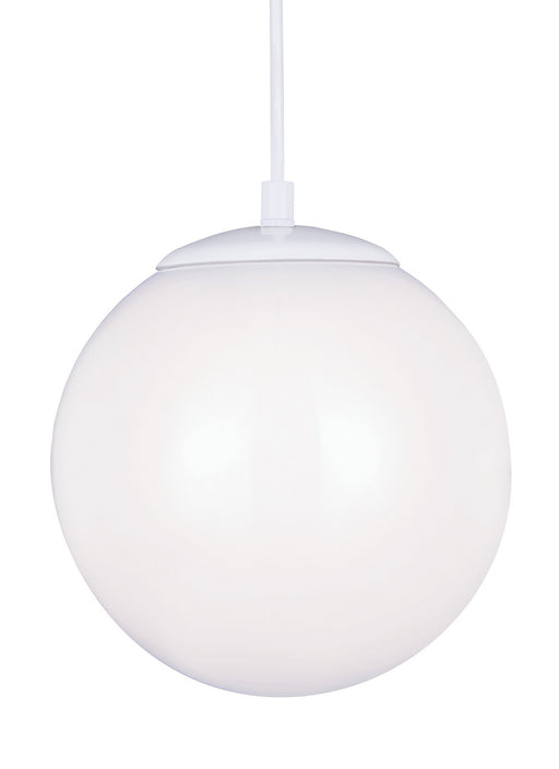 Myhouse Lighting Visual Comfort Studio - 6020EN3-15 - One Light Pendant - Leo - Hanging Globe - White