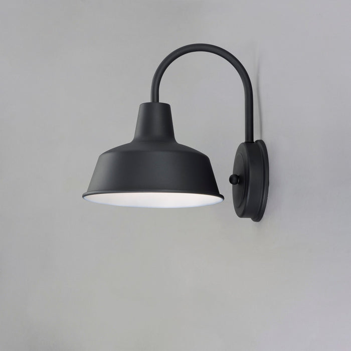 Myhouse Lighting Maxim - 35015BK - One Light Outdoor Wall Lantern - Pier M - Black