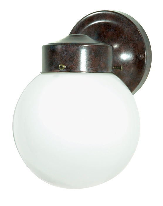 One Light Wall Lantern in Old Bronze
