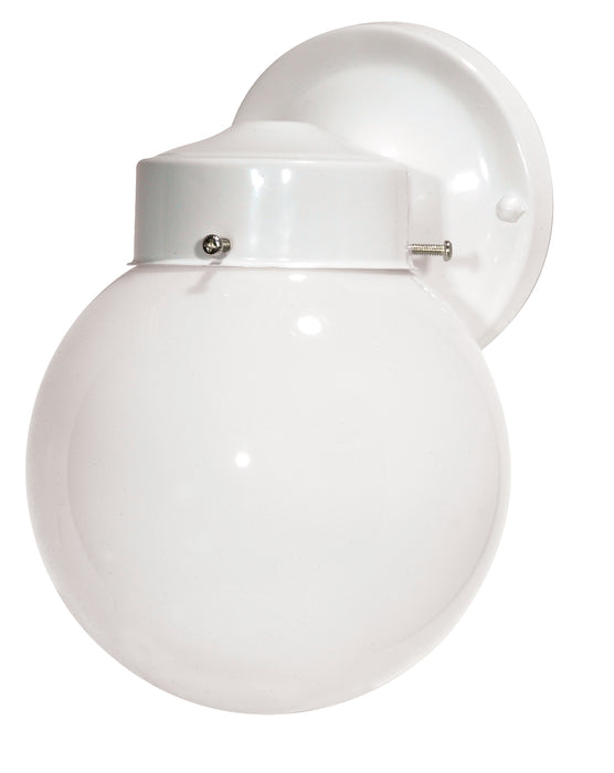 One Light Wall Lantern in Gloss White