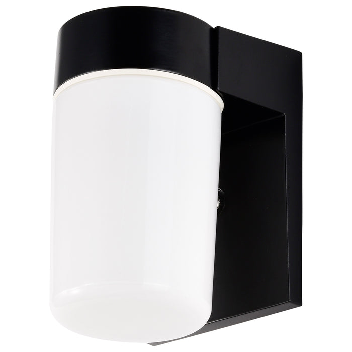 One Light Wall Lantern in Black