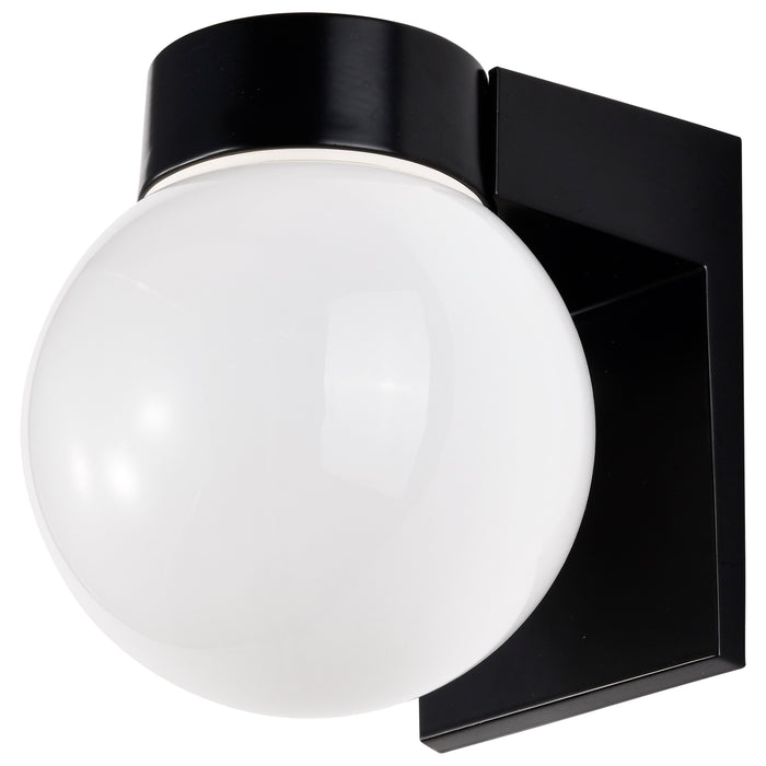 One Light Wall Lantern in Bronzotic