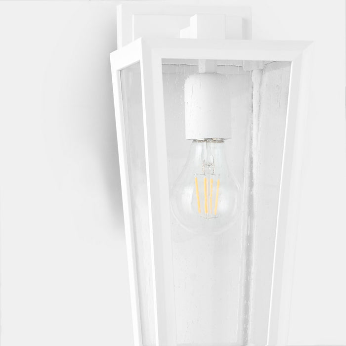Myhouse Lighting Quorum - 715-5-6 - One Light Wall Mount - Bravo - White