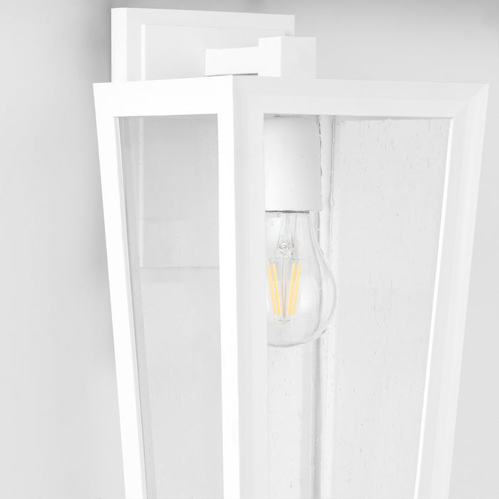 Myhouse Lighting Quorum - 715-6-6 - One Light Wall Mount - Bravo - White