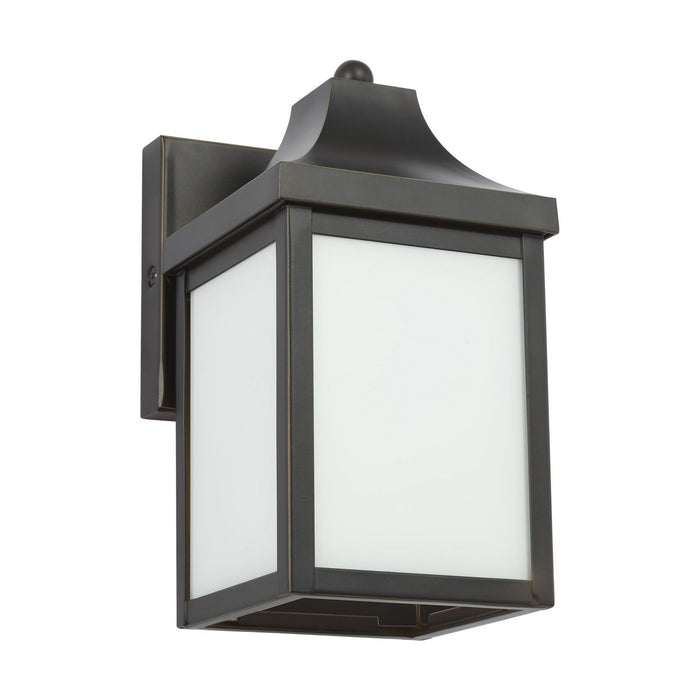 Myhouse Lighting Generation Lighting - GLO1001EN3/ANBZ - One Light Lantern - Saybrook - Antique Bronze