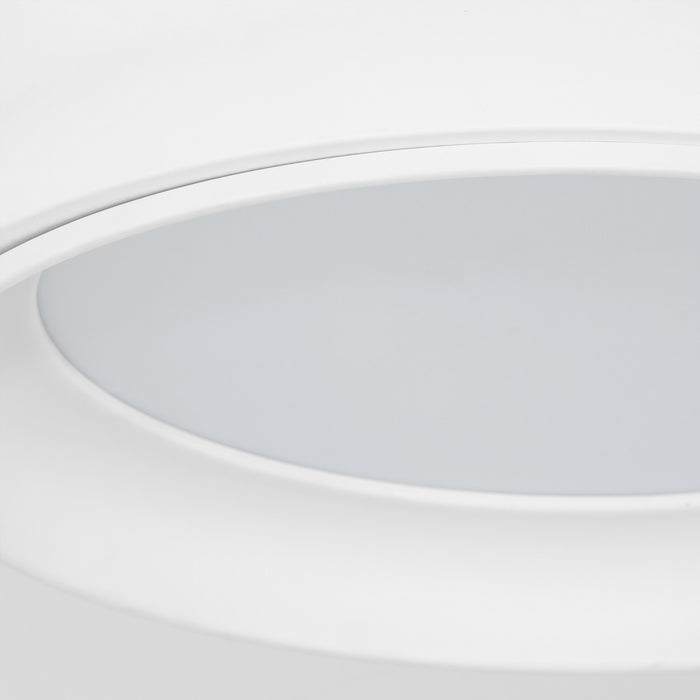 Myhouse Lighting Quorum - 8-2018-0808 - Ceiling Mount - Legend - Studio White