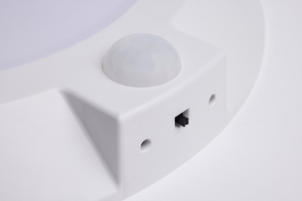 Myhouse Lighting Nuvo Lighting - 62-1821R1 - LED Disk Light - White