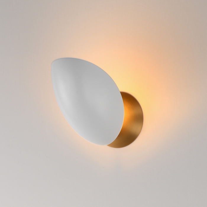 Myhouse Lighting Maxim - 10821WTNAB - One Light Wall Sconce - Maris - White/Natural Aged Brass