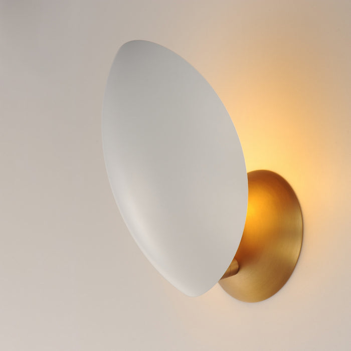 Myhouse Lighting Maxim - 10821WTNAB - One Light Wall Sconce - Maris - White/Natural Aged Brass