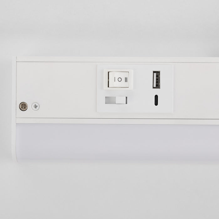 Myhouse Lighting Quorum - 909-12-8 - LED Under Cabinet Light - Studio White