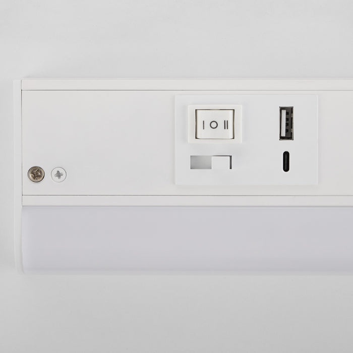Myhouse Lighting Quorum - 909-18-8 - LED Under Cabinet Light - Studio White
