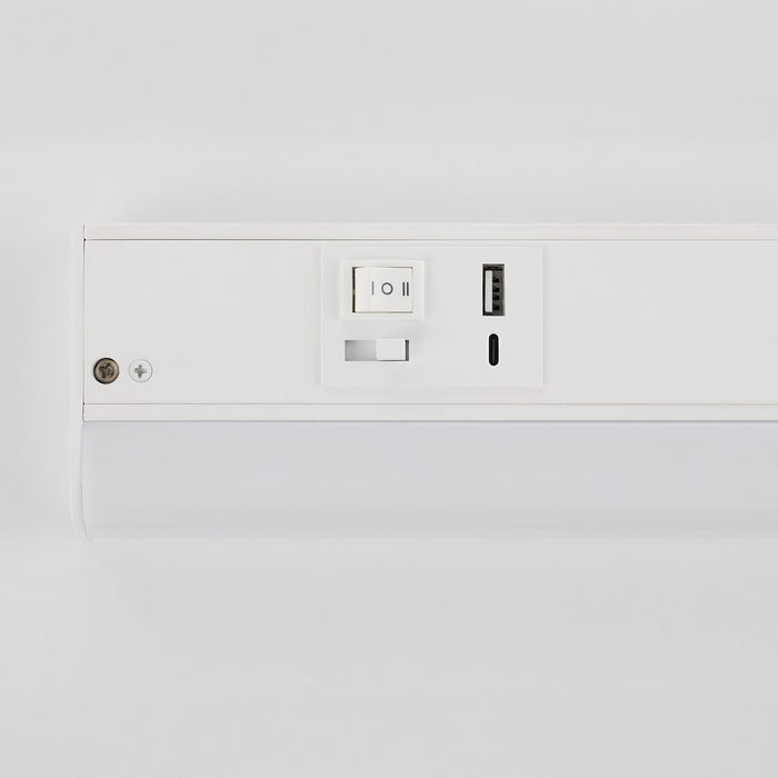 Myhouse Lighting Quorum - 909-36-8 - LED Under Cabinet Light - Studio White
