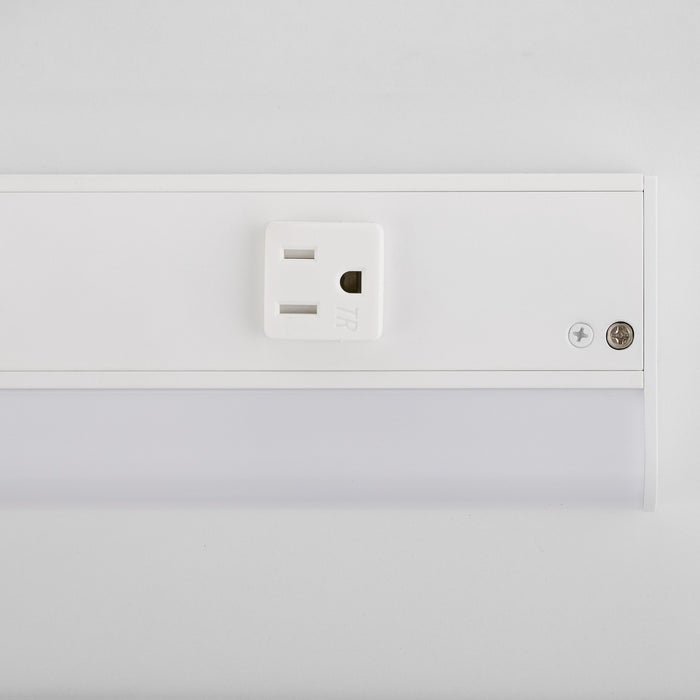 Myhouse Lighting Quorum - 909-9-8 - LED Under Cabinet Light - Studio White