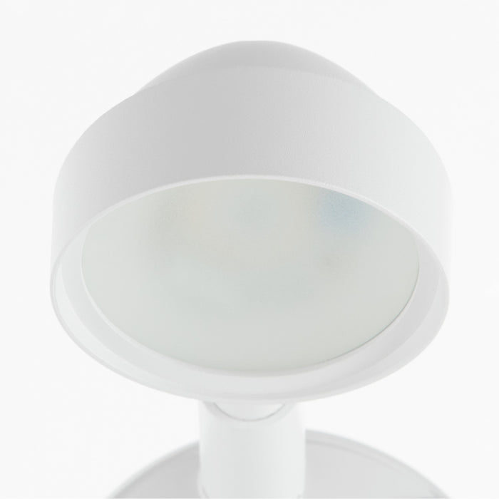 Myhouse Lighting Quorum - 930-1-8 - LED Flood Light - Studio White