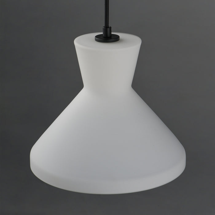 Myhouse Lighting Maxim - 11452SWBK - One Light Pendant - Sinch - Black
