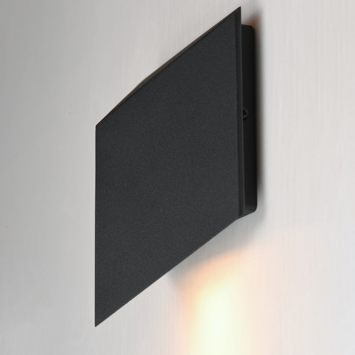 Myhouse Lighting ET2 - E41561-BK - LED Wall Sconce - Fractal - Black