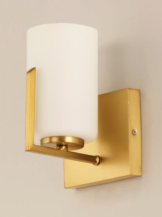 Dart 1-Light Wall Sconce