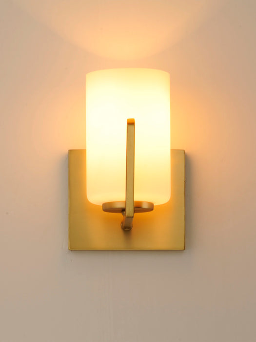 Dart 1-Light Wall Sconce