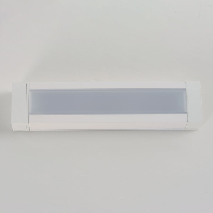 CounterMax 120V Slim Stick LED Under Cabinet in White