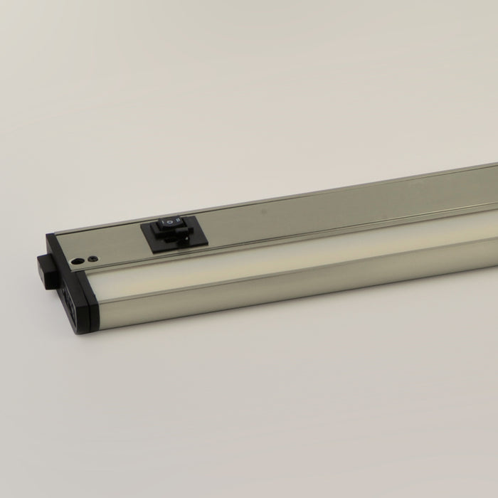 CounterMax 5K LED Under Cabinet in Satin Nickel